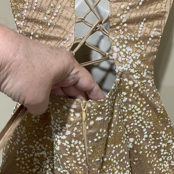 White Fox dress - Picture 8 of 14